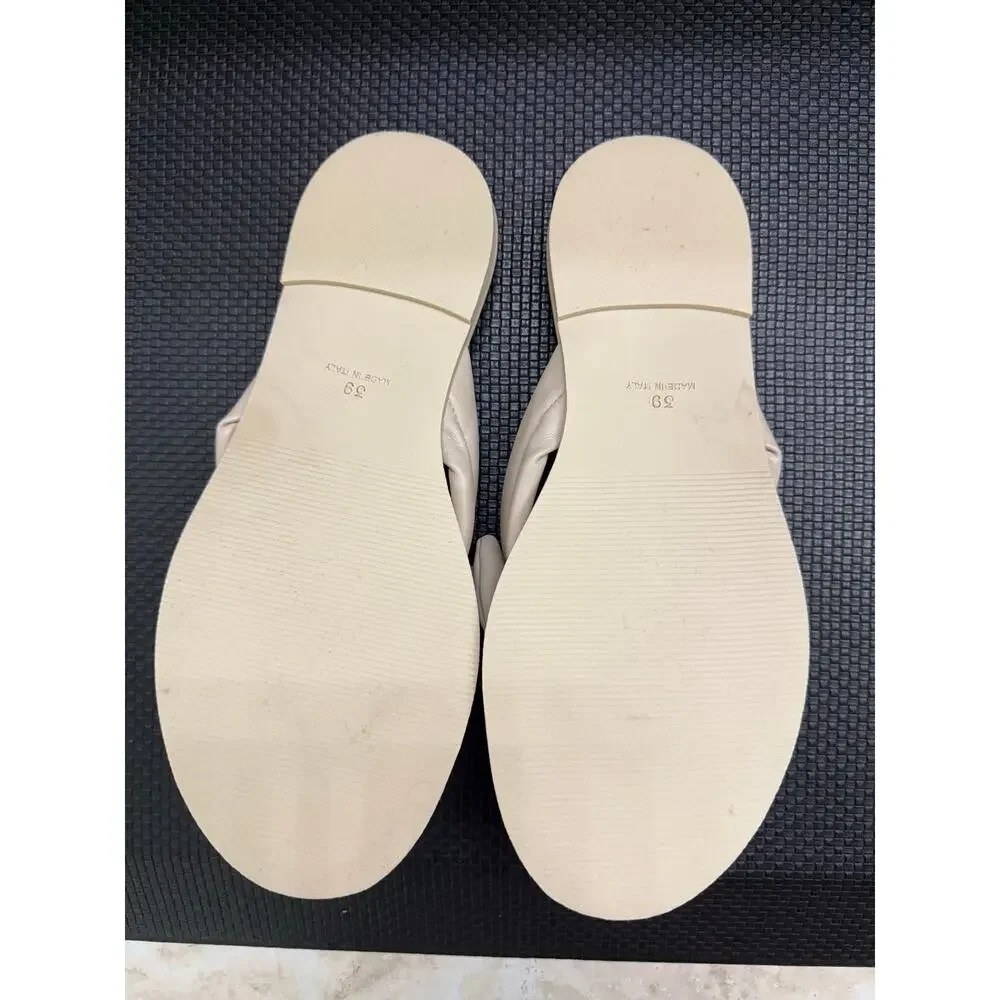 Free People Size 8 Brynn Bow Sandals Grey Nude Flip Flops Thongs Neutral Italy